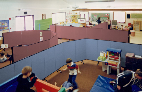Temporary wall systems for education - daycare