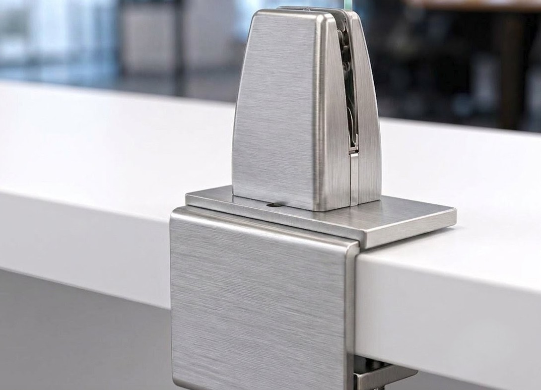 Standard brackets for desk mounted screen PET12H